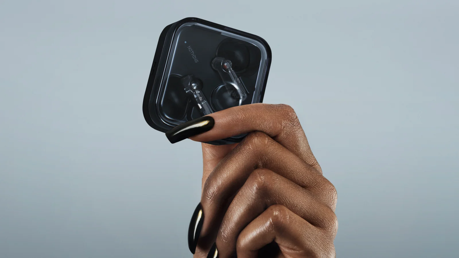 Nothing Ear (3): наушники с алюминиевым кейсом и супермикрофоном, который слышит сквозь шум картинка Nothing Ear (3): наушники с алюминиевым кейсом и супермикрофоном, который слышит сквозь шум