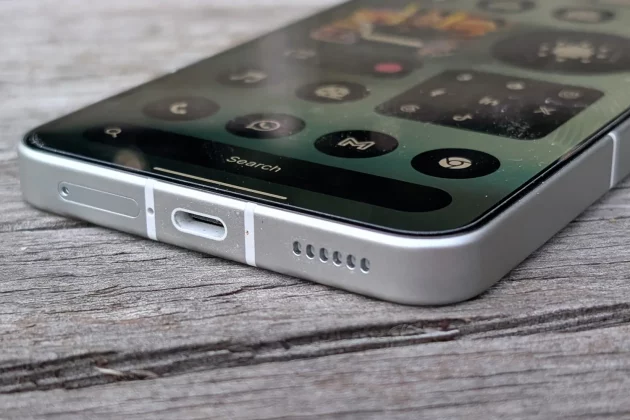 Обзор Nothing Phone 3: неповторимый или ужасный? фото