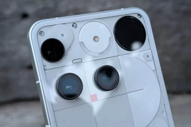 Обзор Nothing Phone 3: неповторимый или ужасный? фото