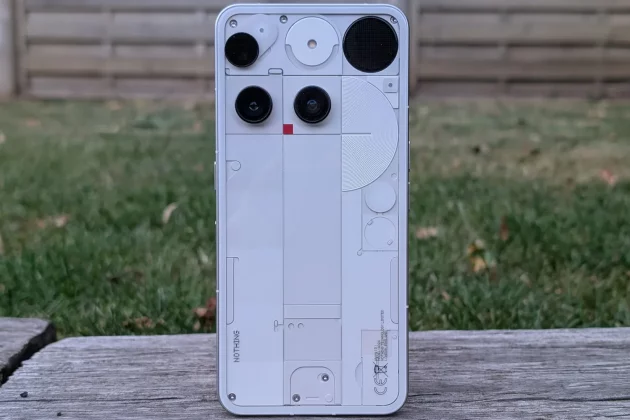 Обзор Nothing Phone 3: неповторимый или ужасный? фото