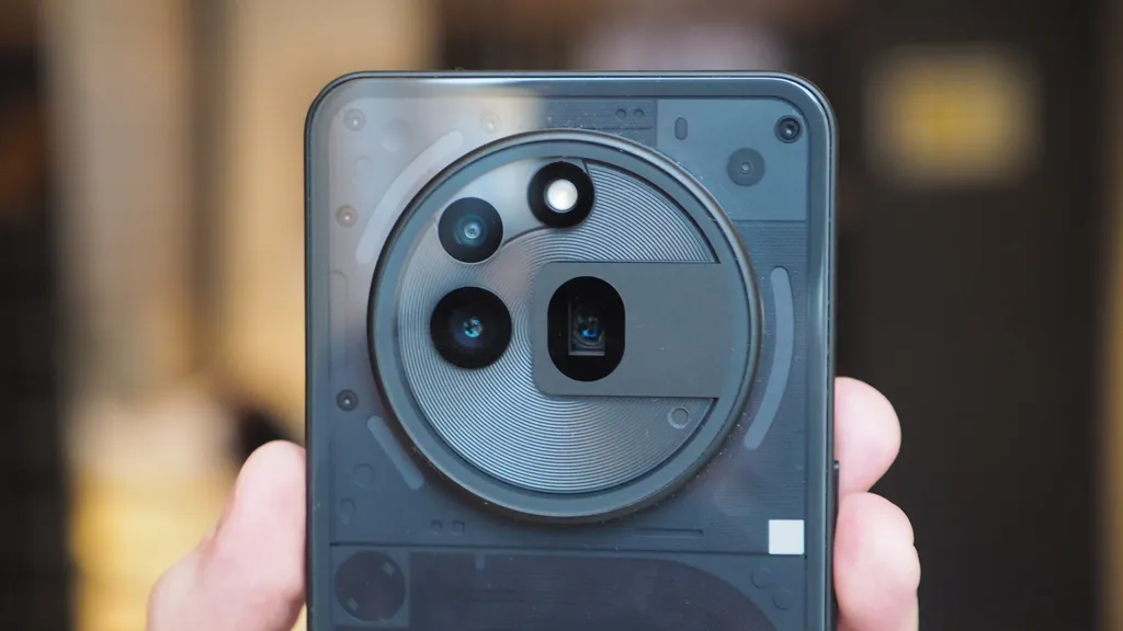 Nothing Phone (3a) Pro