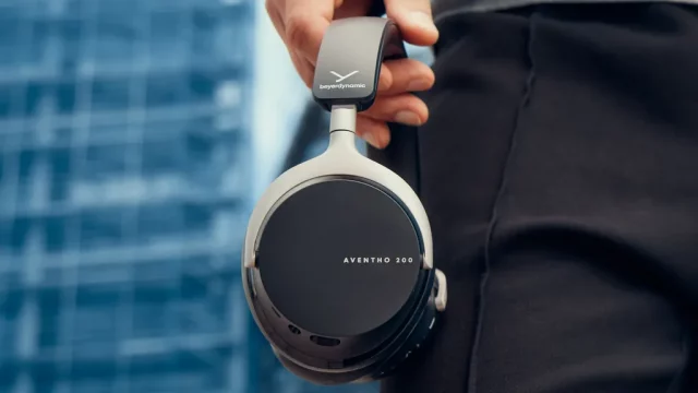 Новинки Beyerdynamic наушники для музыки и спорта