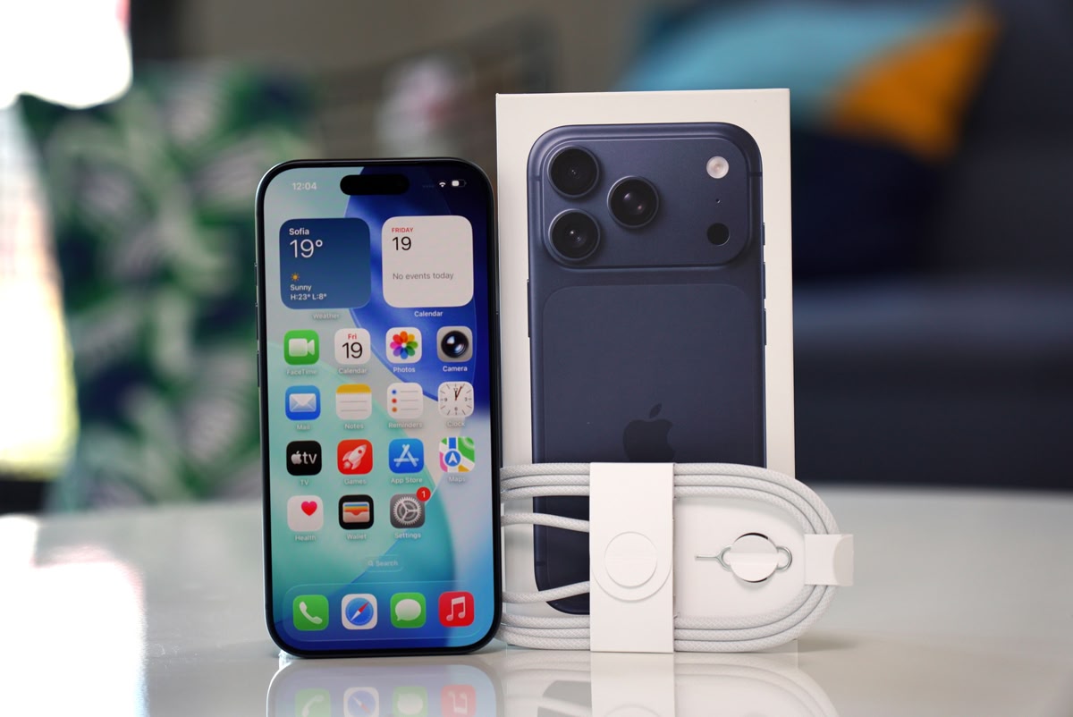 Обзор iPhone 17 Pro: Apple изменила всё, но стал ли он лучше? картинка Обзор iPhone 17 Pro: Apple изменила всё, но стал ли он лучше?