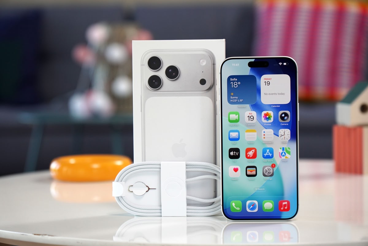 Обзор iPhone 17 Pro Max: Apple исправила главные ошибки, но создала новые споры