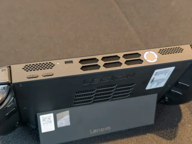 Обзор на Legion Go 2 полноценная замена Switch 2