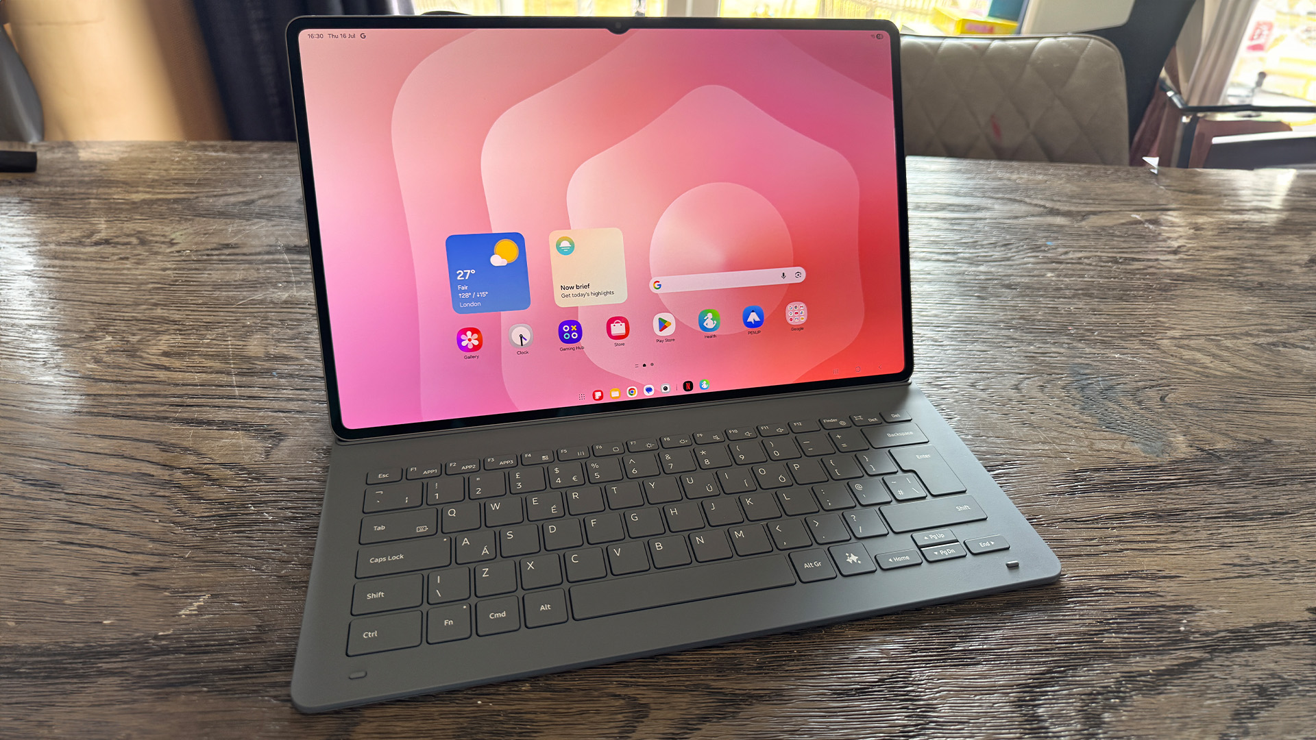 Обзор Samsung Galaxy Tab S11 Ultra — тонкий флагман, экран картинка Обзор Samsung Galaxy Tab S11 Ultra — тонкий флагман