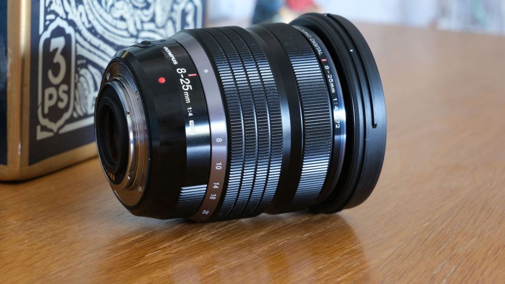 Обзор Olympus M.ZUIKO DIGITAL ED 8–25 мм F4.0 PRO картинка Olympus M.ZUIKO