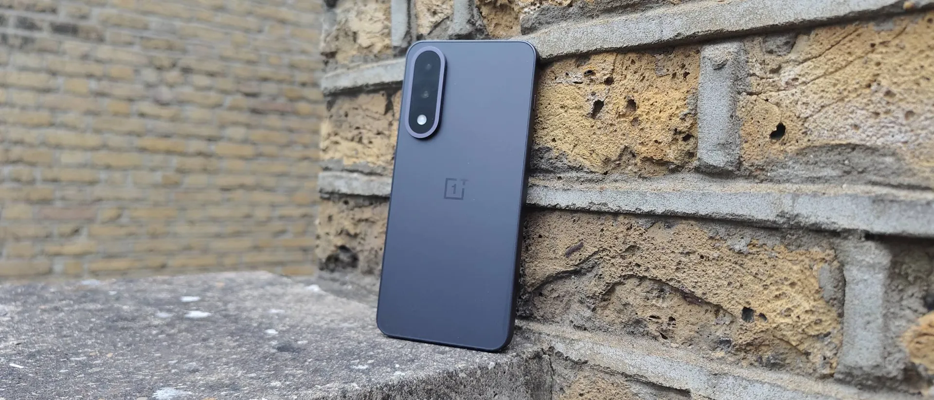 Обзор OnePlus Nord 5 — 144 Гц экран и Snapdragon 8s Gen 3 картинка OnePlus Nord 5