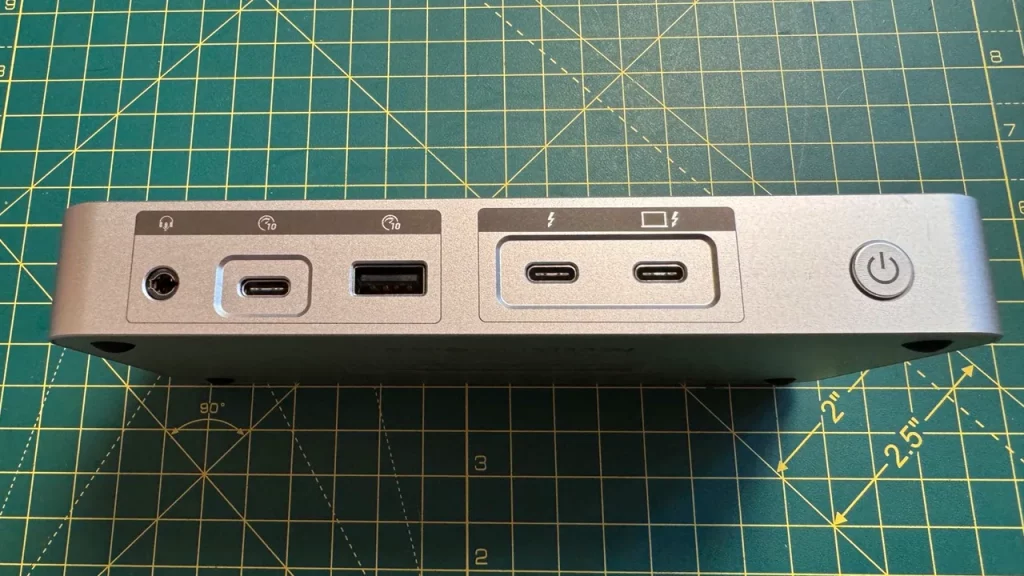 Обзор Orico 12-в-1 – эта док-станция обладает неожиданной функцией для пользователей Windows картинка Orico 12-в-1