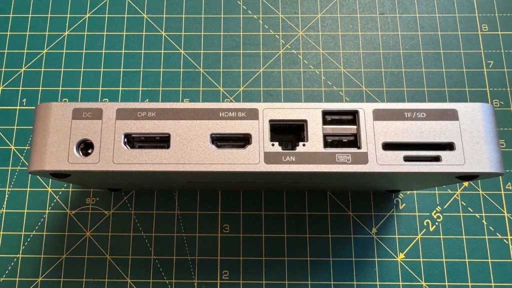 Обзор Orico 12-в-1 – эта док-станция обладает неожиданной функцией для пользователей Windows картинка Orico 12-в-1