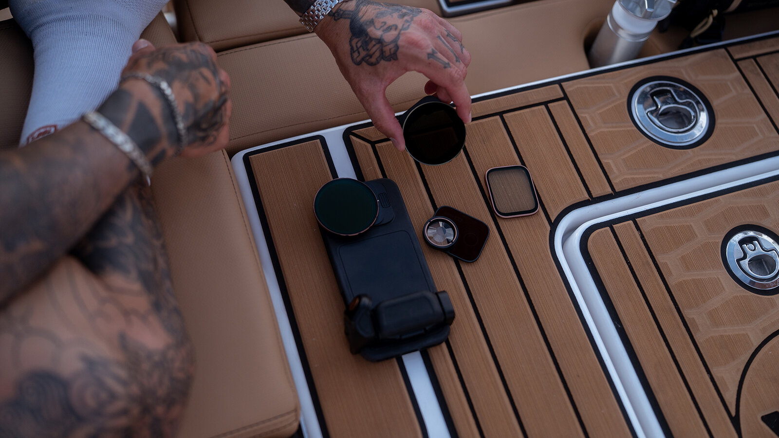 Профессиональное кино на iPhone 17: новый риг избавит от громоздкого оборудования