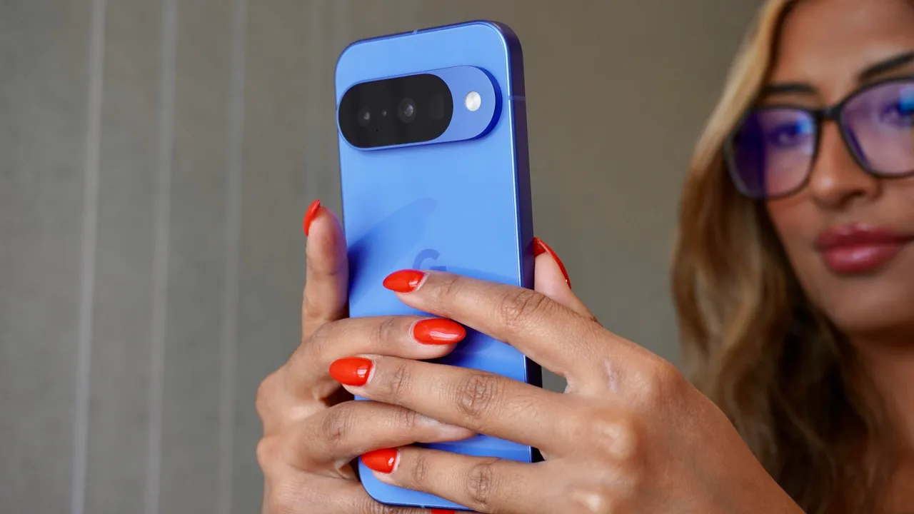 Эти настройки камеры Pixel спрятали специально. Включите их, и ваше видео затмит даже iPhone