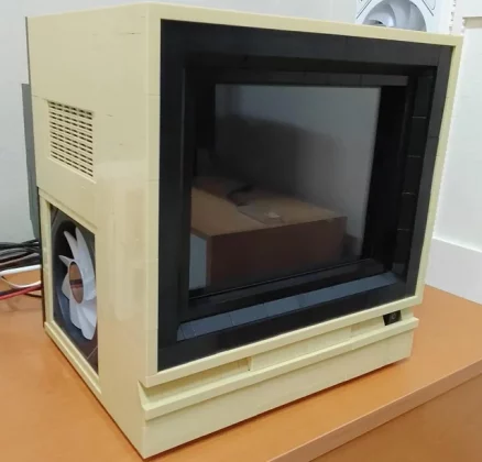 Компьютер в стиле Lego: энтузиаст создал уникальную сборку с OLED-монитором и клавиатурой! фото