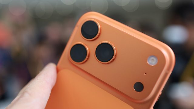 Не просто оранжевый: зачем iPhone 17 Pro цвет Cosmic Orange?