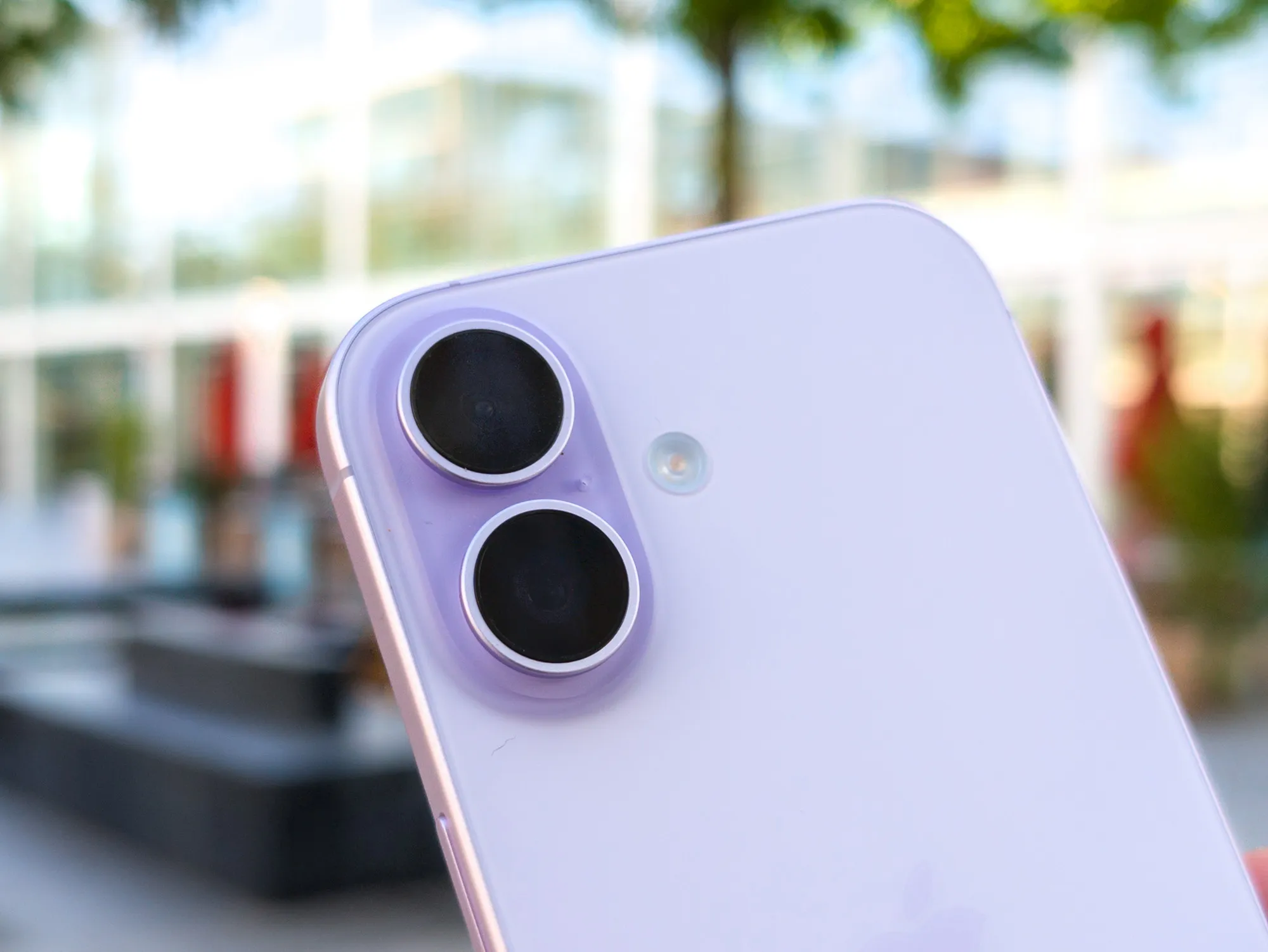 Почему я в восторге от iPhone 17, хотя в нем нет ничего особенного