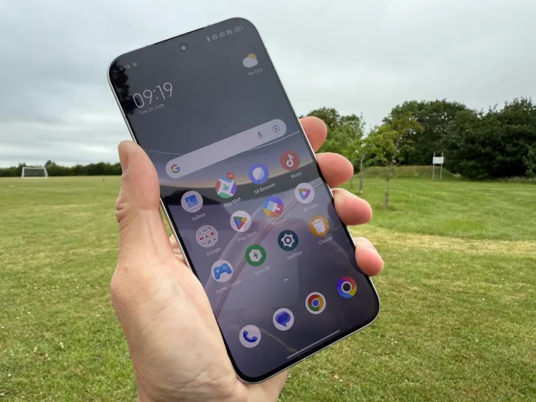 Poco F7
