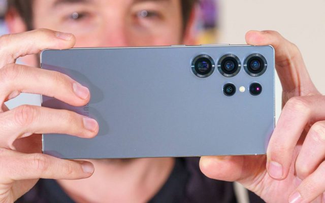 Пока Apple прокачивает зум, Samsung готовит «даунгрейд» для Galaxy S26 Ultra