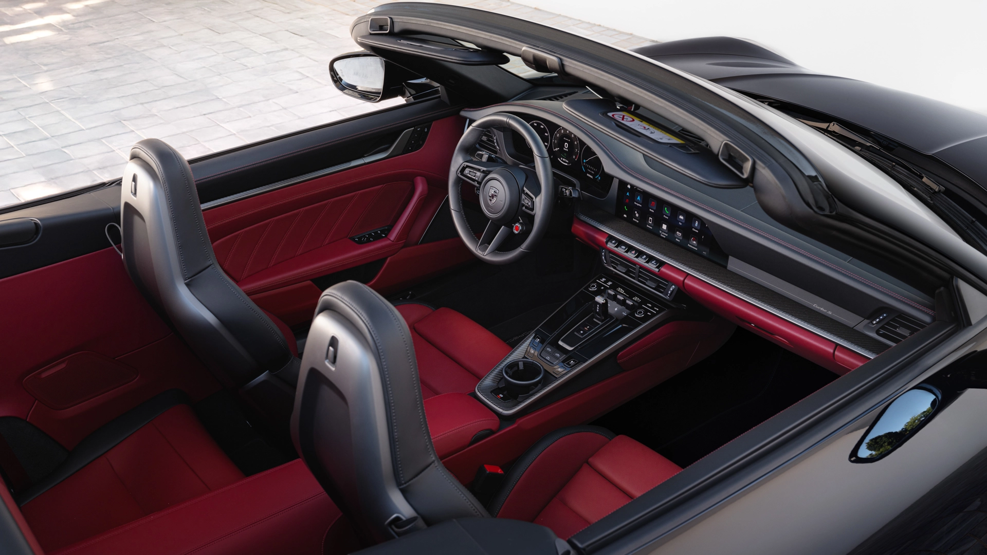 Porsche «электрифицировала» икону: встречайте самый мощный 911 в истории. И да, он гибрид картинка Porsche «электрифицировала» икону: встречайте самый мощный 911 в истории. И да, он гибрид