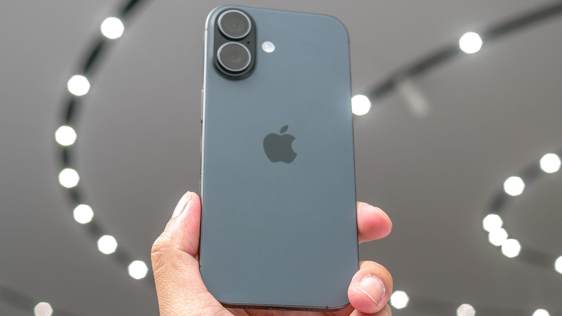 482017iPhone 17 на тесте: какая модель заряжается быстрее всех? Результаты!