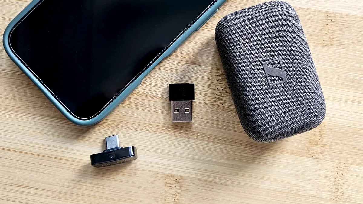 Обзор Questyle QCC Dongle Pro — лучший звук по Bluetooth картинка Questyle QCC Dongle Pro