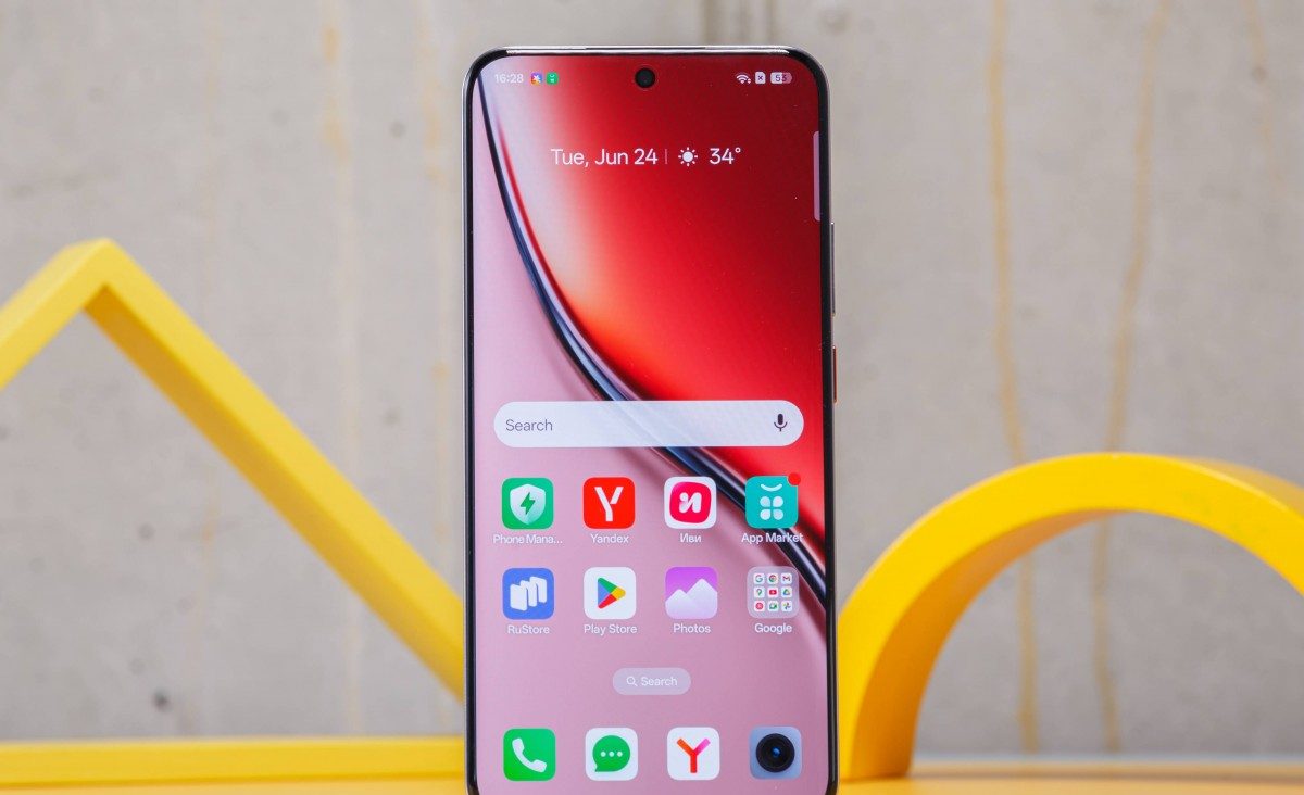 Обзор Realme P3 Ultra — мощный смартфон с 120Гц дисплеем картинка Realme P3 Ultra