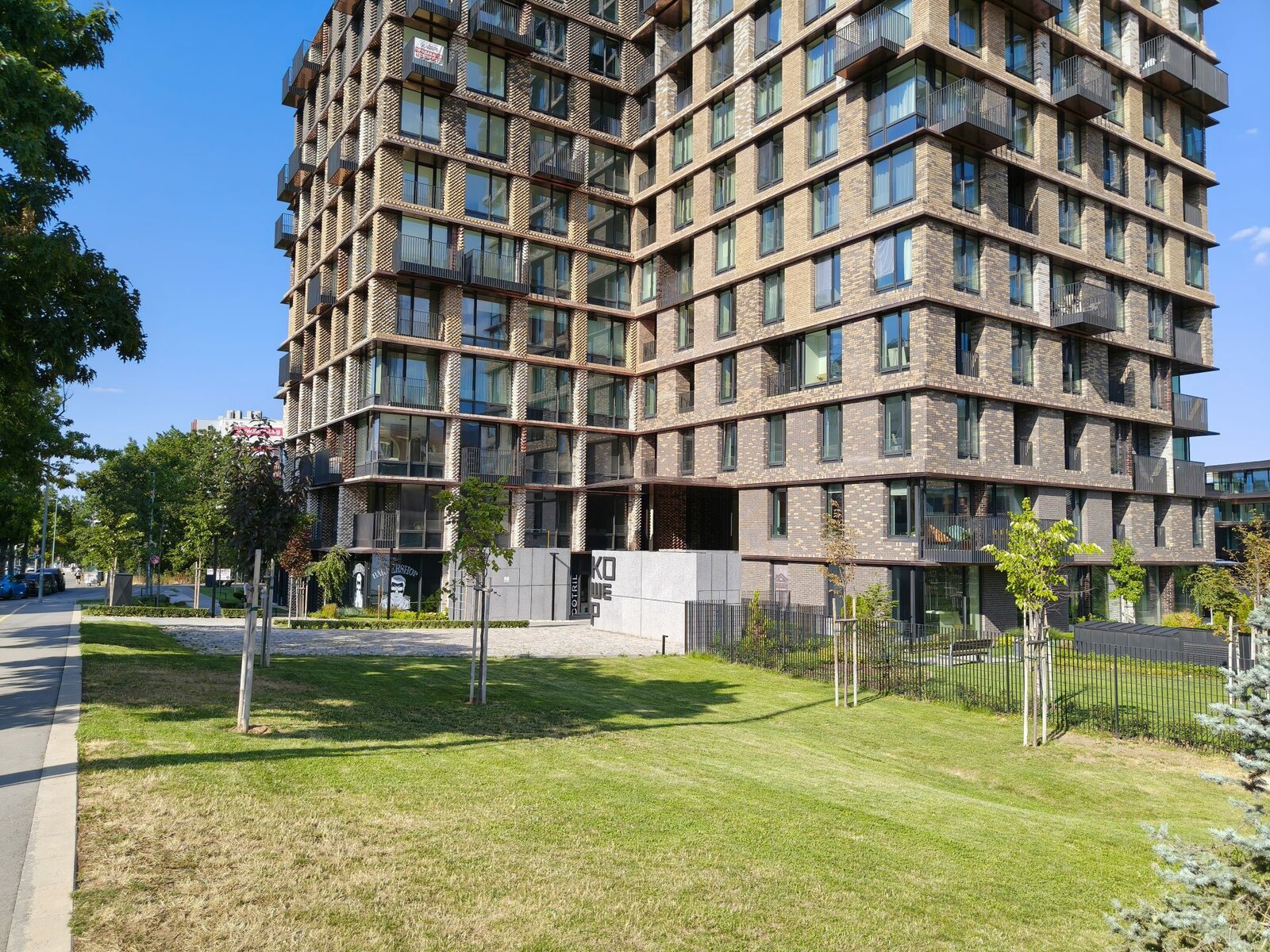 Обзор Realme P3 Ultra — мощный смартфон с 120Гц дисплеем картинка Realme P3 Ultra