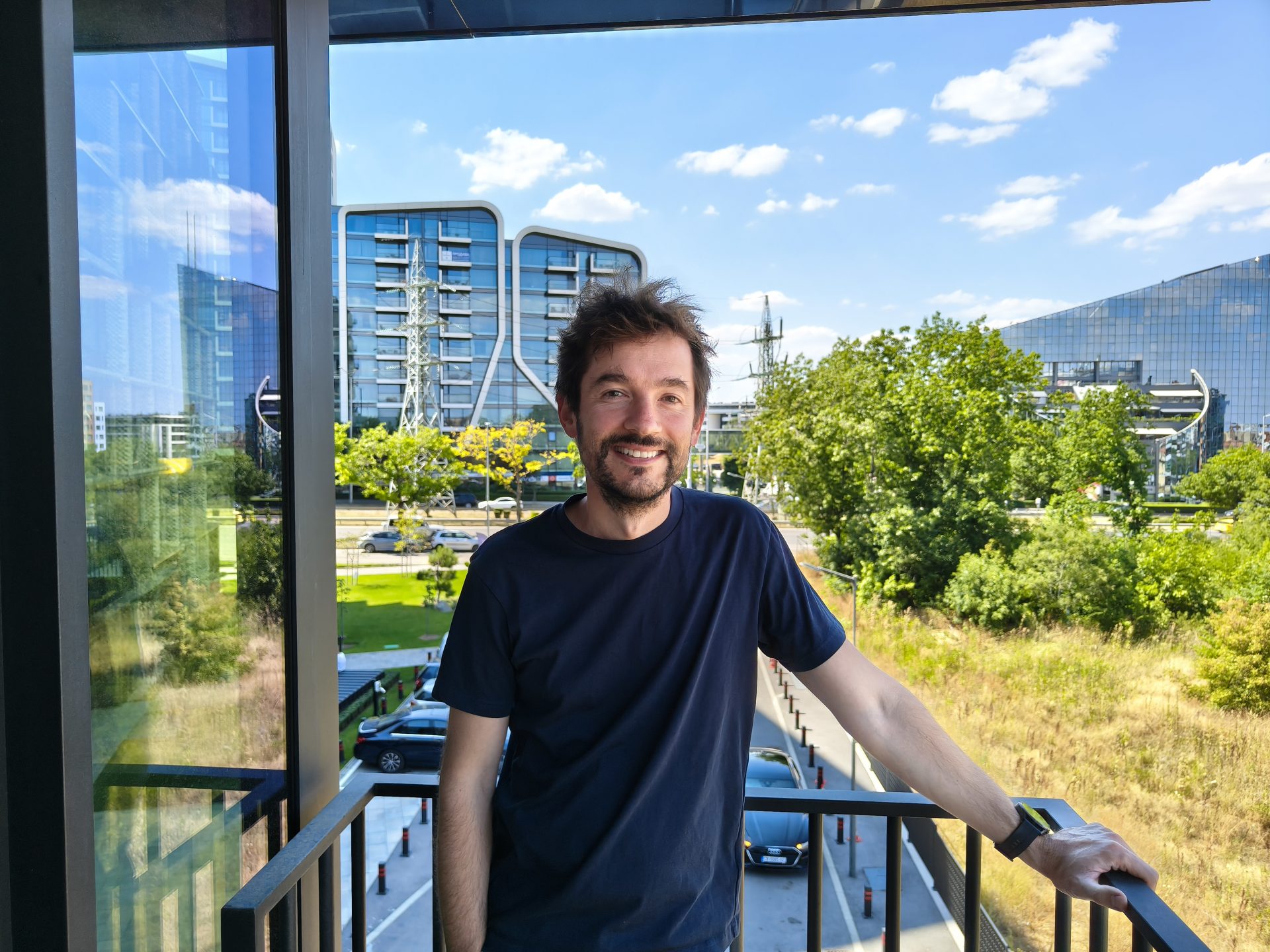 Обзор Realme P3 Ultra — мощный смартфон с 120Гц дисплеем картинка Realme P3 Ultra