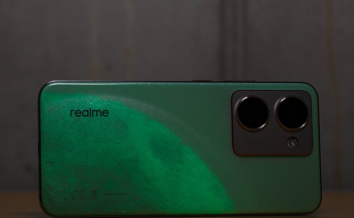 Обзор Realme P3 Ultra — мощный смартфон с 120Гц дисплеем картинка Realme P3 Ultra