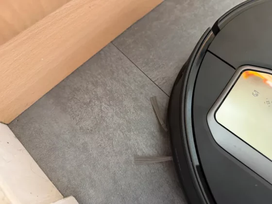 Roborock Saros Z70: был бы великолепен, если бы убирал лучше фото