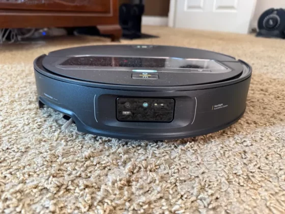 Roborock Saros Z70: был бы великолепен, если бы убирал лучше фото