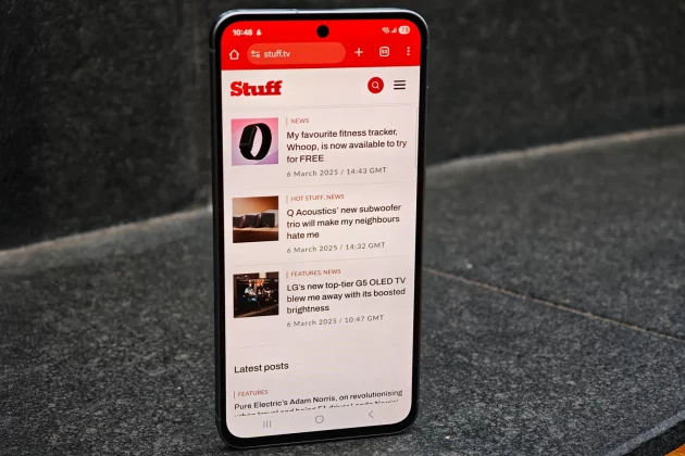 Обзор Galaxy A56: середнячок для требовательных пользователей фото