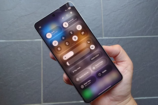 Обзор Samsung Galaxy S25 Edge: один фатальный недостаток фото