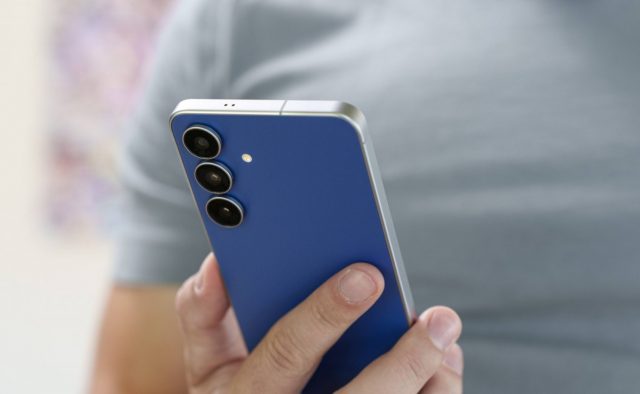 Samsung Galaxy S25 FE