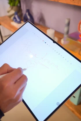 Обзор Samsung Galaxy Tab S11 Ultra: вот это здоровяк! фото