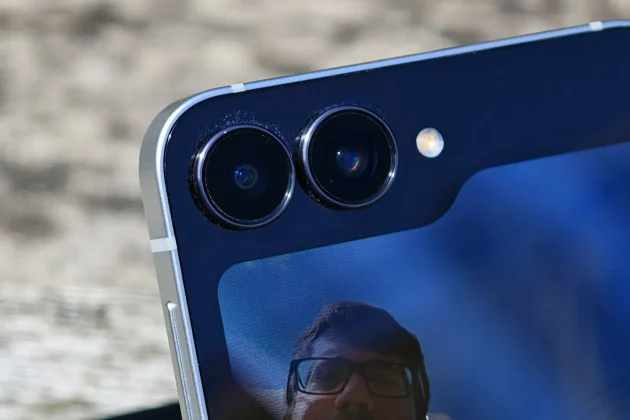 Samsung Galaxy Z Flip 7 FE Почему эта раскладушка_