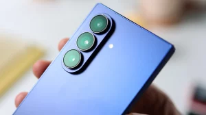 Обзор Galaxy Z Fold 7: Samsung наконец-то догнал конкурентов