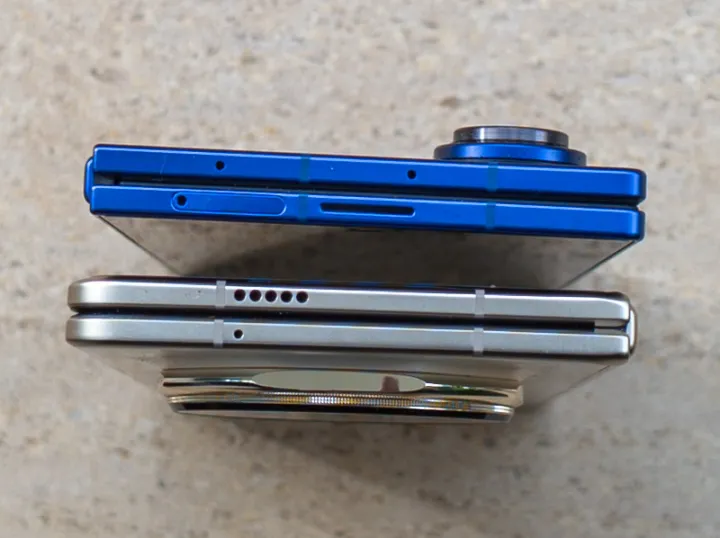 Samsung Galaxy Z Fold 7 vs Honor Magic V5