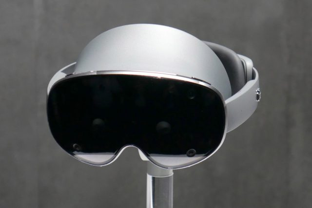 Samsung не успевает: запуск главного конкурента Apple Vision Pro снова отложен