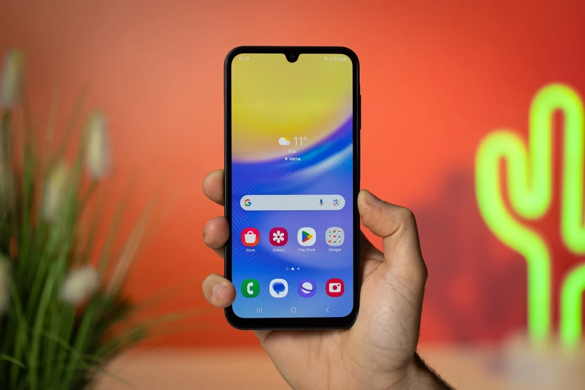 Samsung в режиме «Терминатора»: One UI 8 «прилетает» на Galaxy S23, A55 и десятки других устройств раньше срока