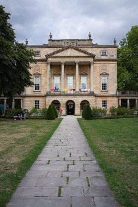 Sony RX1R III компактность и цена_