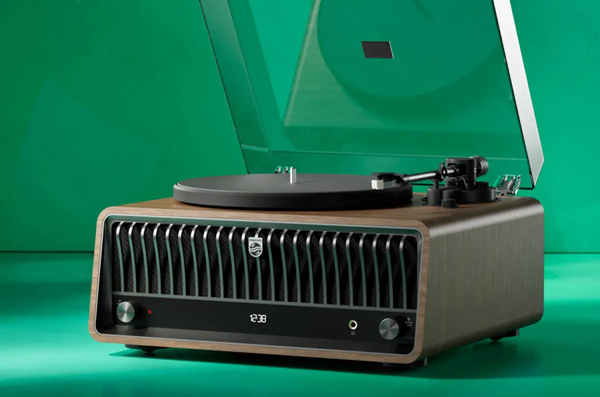 «Незаменим» или просто дорогая игрушка? Тест самого мощного ретро-проигрывателя