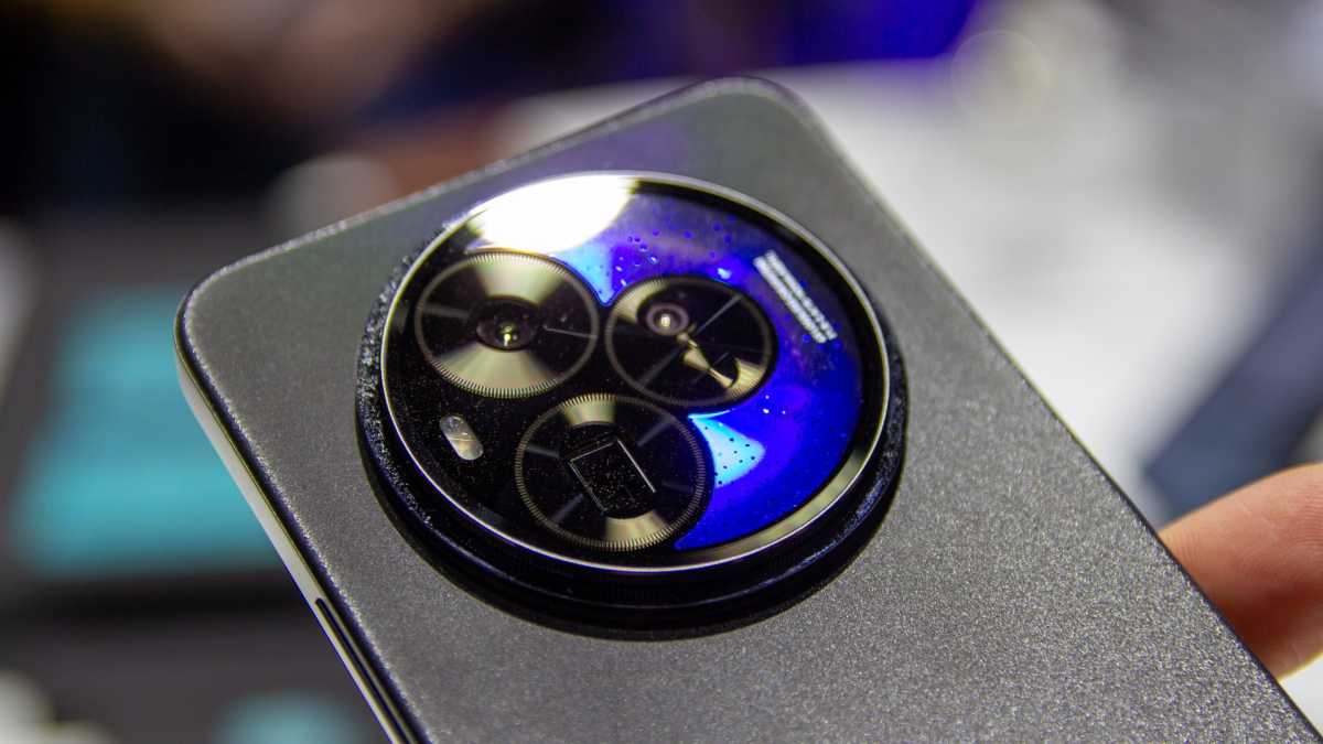 TCL Nxtpaper 60 Ultra это не смартфон и не книга, а нечто совершенно иное