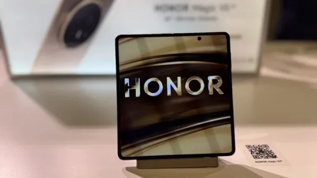 Тест камеры и дисплея Honor Magic V5 первые впечатления