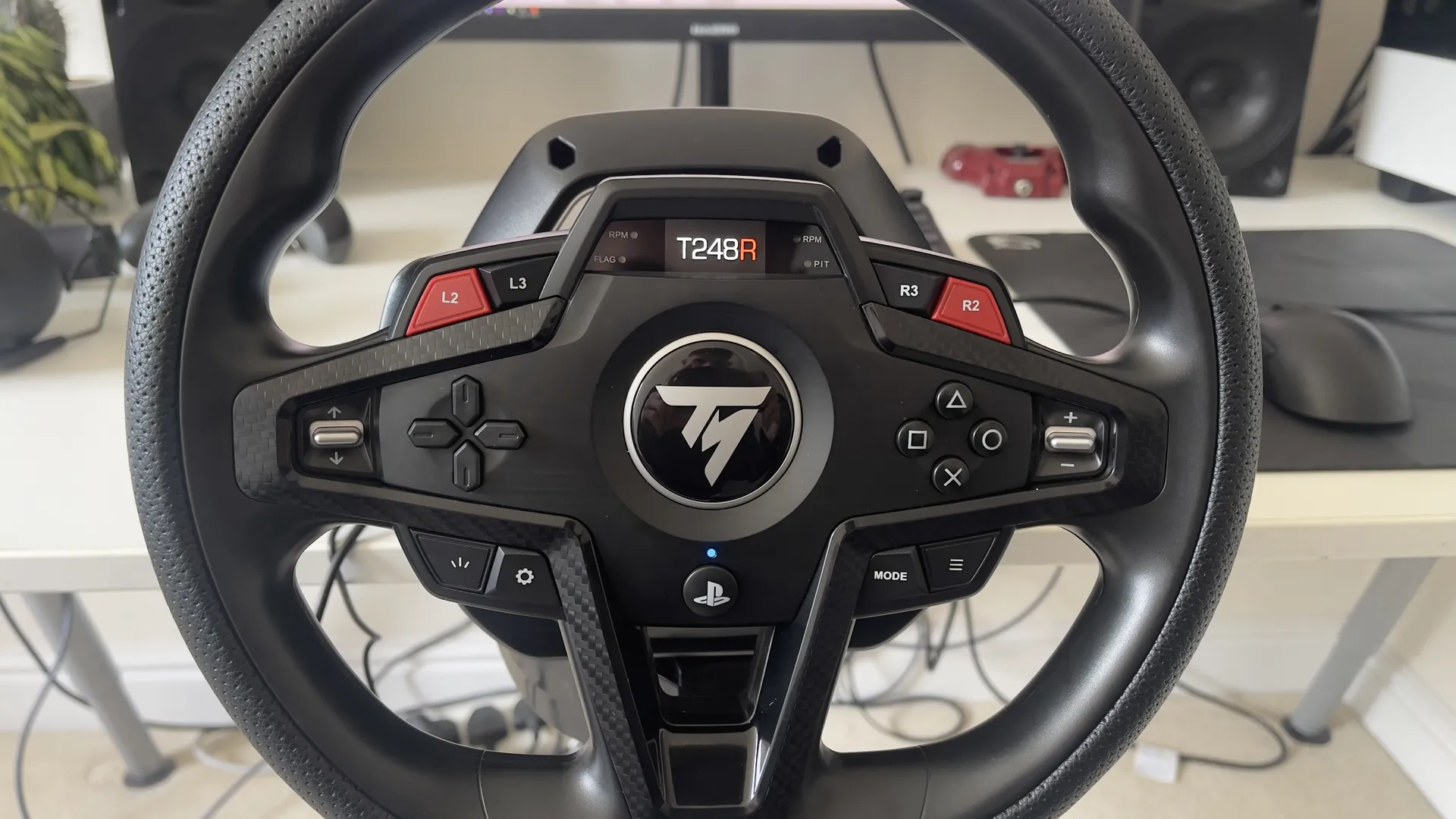 Обзор Thrustmaster T248R — обновленный руль для гонок