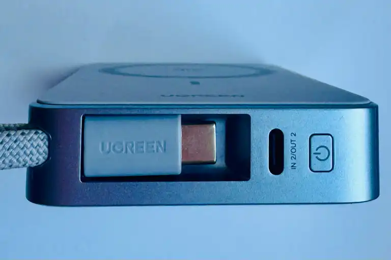 Ugreen 25W MagFlow 10K