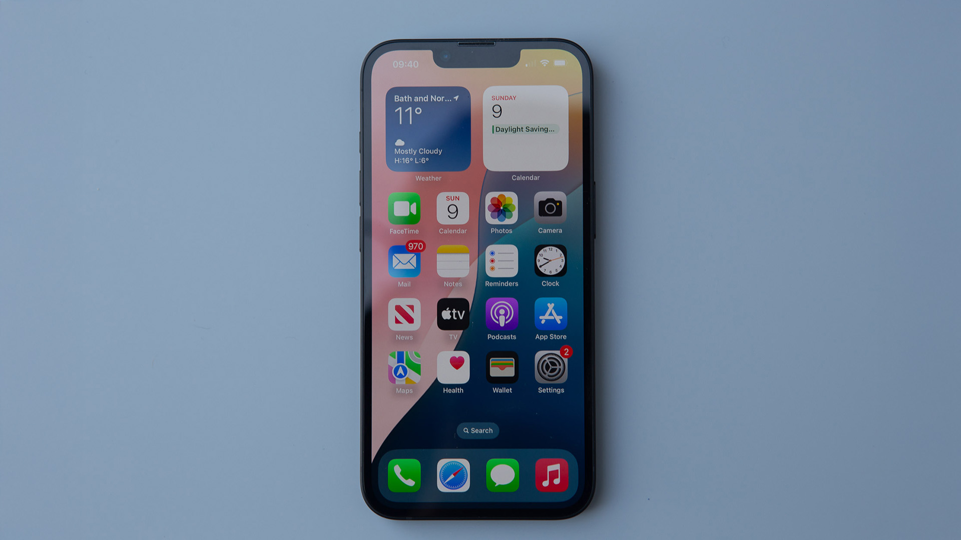 Шок от Apple: планы на запуск iPhone 18 полностью изменены! Что случилось?