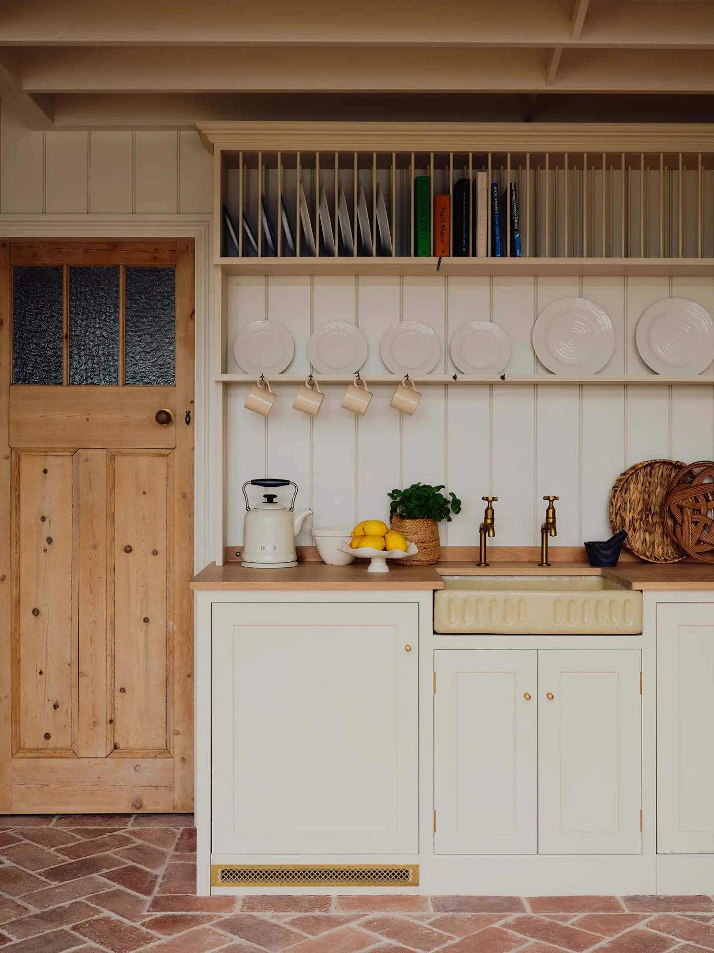 Ваша квартира слишком мала? Вот 3 гениальных трюка, которые решат все проблемы