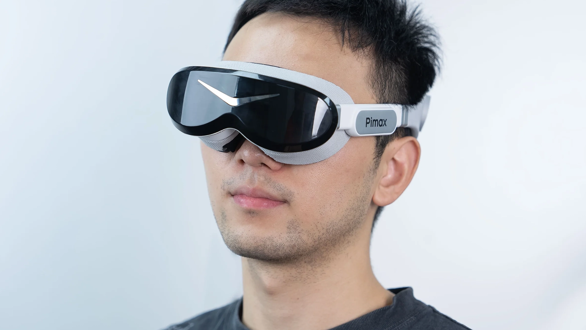 Мечта киберспортсмена: Pimax начала продажи VR-шлемов с дисплеями Micro-OLED картинка Мечта киберспортсмена: Pimax начала продажи VR-шлемов с дисплеями Micro-OLED