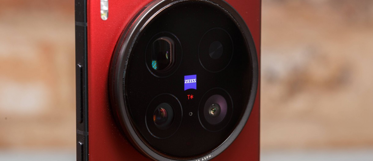 459435Vivo X300 Ultra: мировой рекорд по мегапикселям в смартфоне!