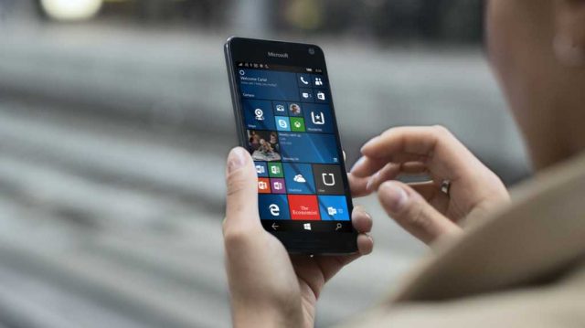 Microsoft готовит возвращение: новый Windows Phone уже не за горами!